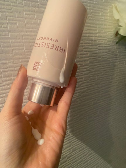 イレジスティブル ボディローション/GIVENCHY/ボディローションを使ったクチコミ(4枚目)