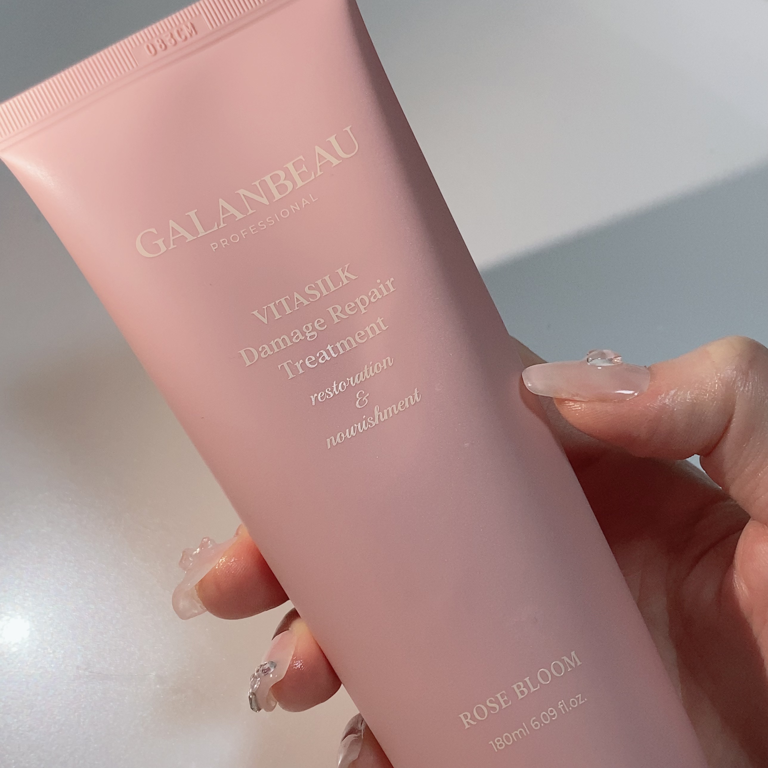 ビタシルクダメージリペアトリートメント（ローズブルーム）/ガランビュー/洗い流すヘアトリートメントを使ったクチコミ（3枚目）