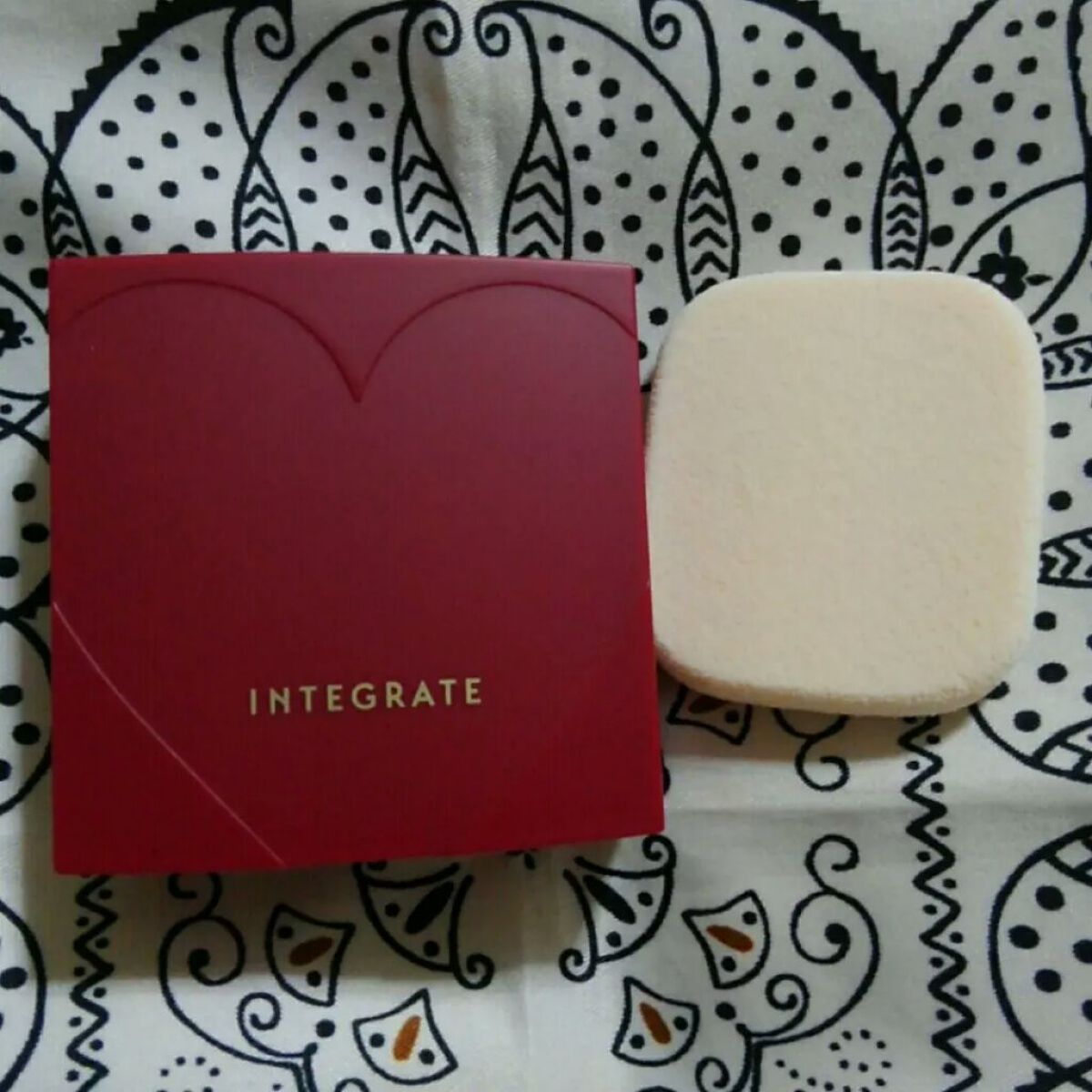 プロフィニッシュファンデーション/インテグレート/パウダーファンデーションを使ったクチコミ(2枚目)