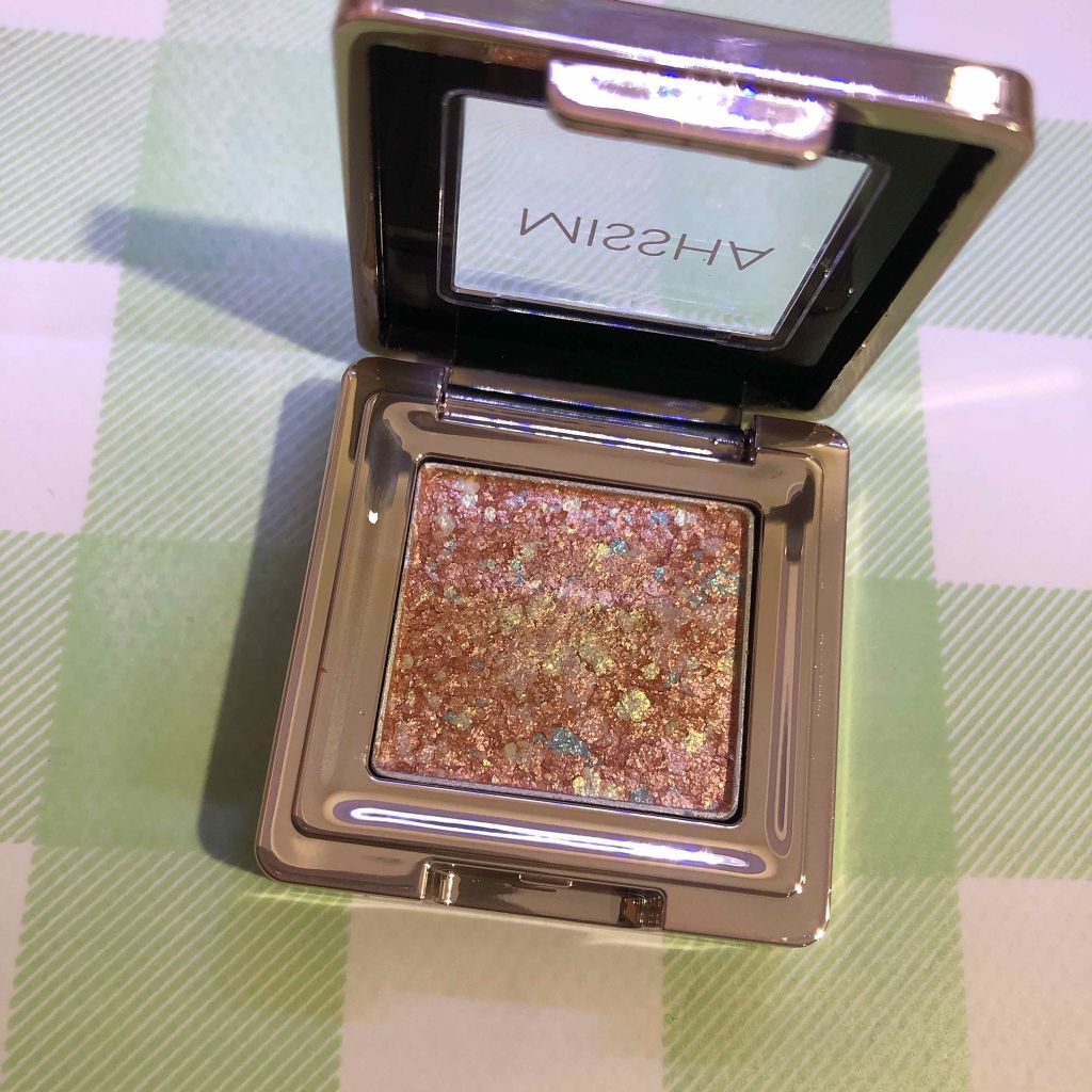 グリッタープリズム シャドウ/MISSHA/グリッターを使ったクチコミ(1枚目)