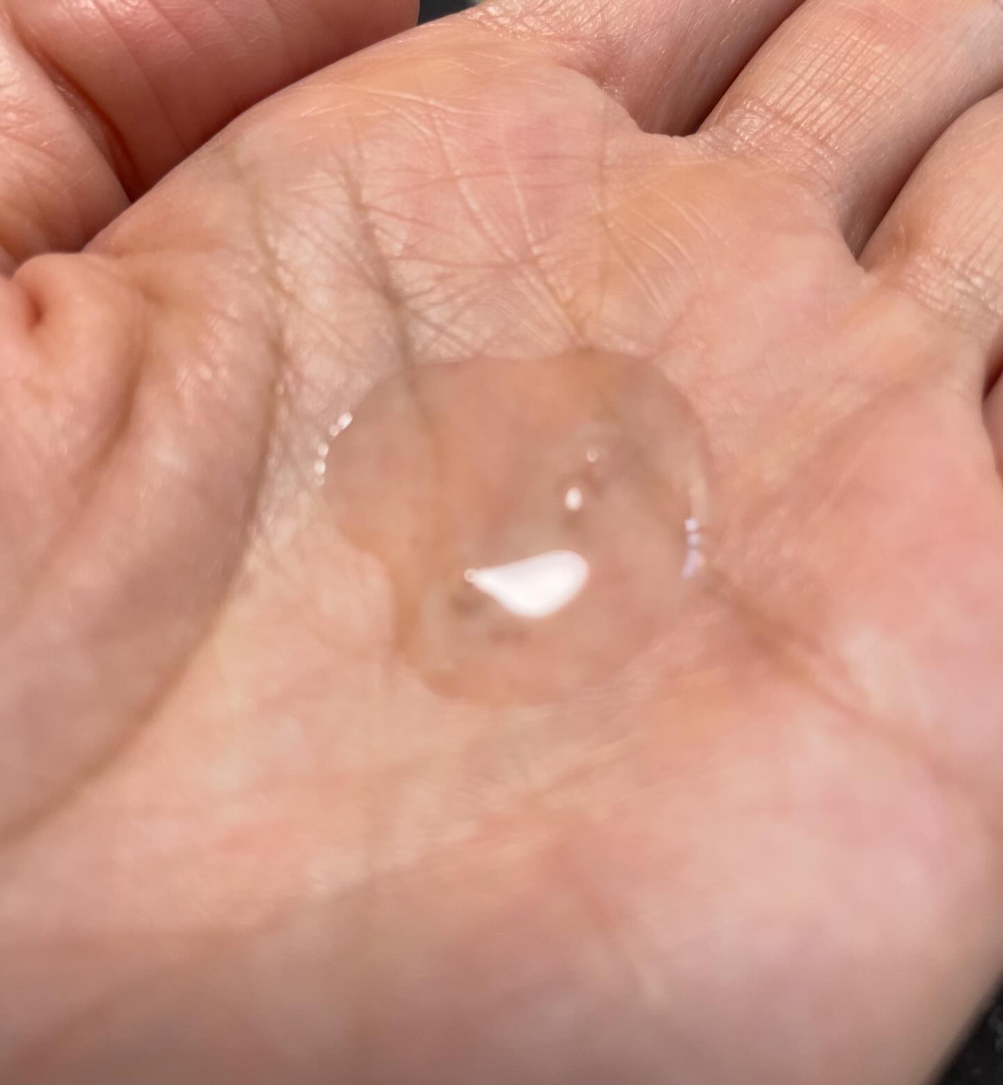 レチノール×シカ バウンスボールセラム/LIALUSTER/美容液を使ったクチコミ（2枚目）