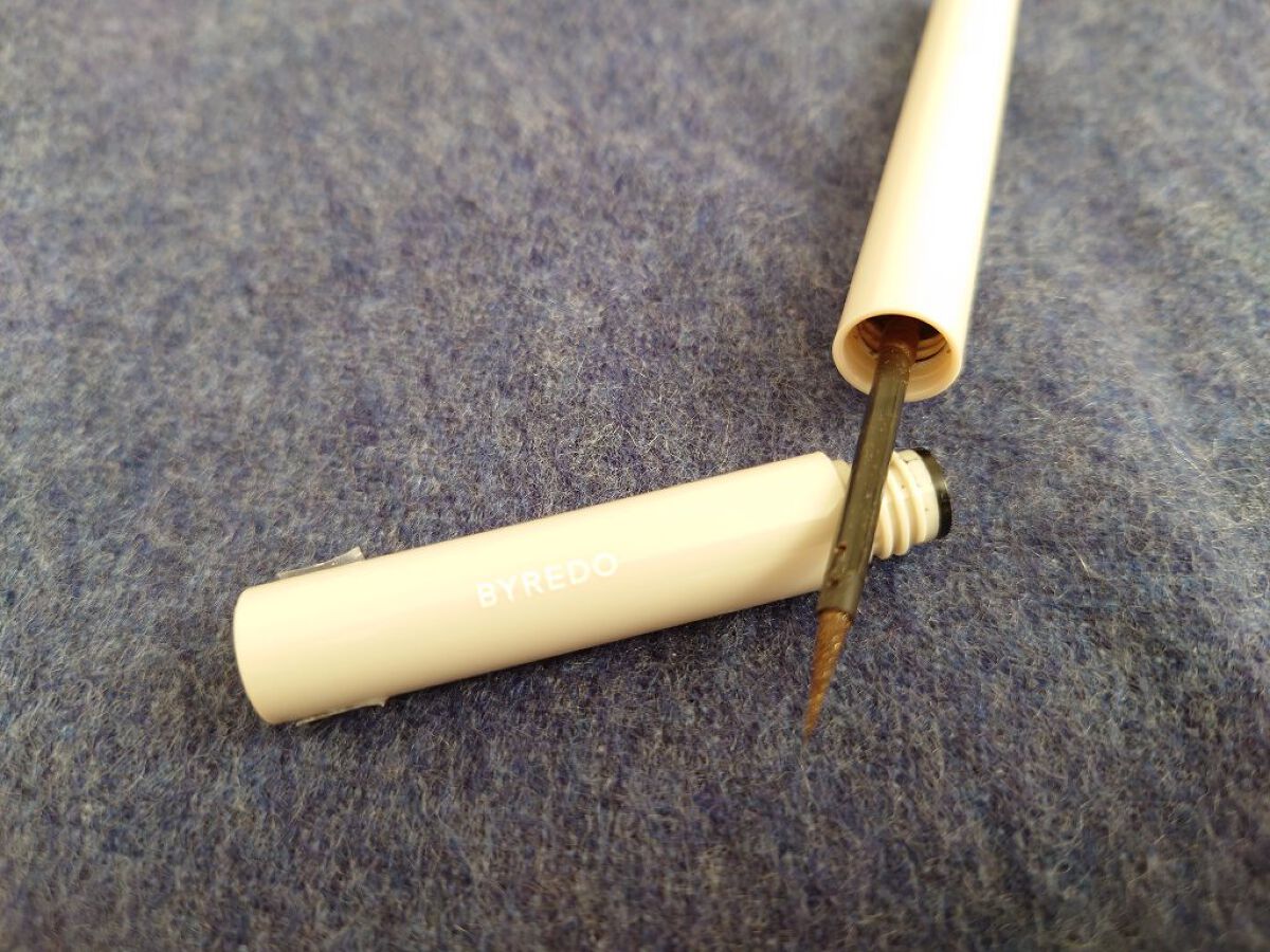 ピュア カラー エンヴィ キッサブル リップ シャイン 107　テンダー トラップ/ESTEE LAUDER/リップグロスを使ったクチコミ（2枚目）