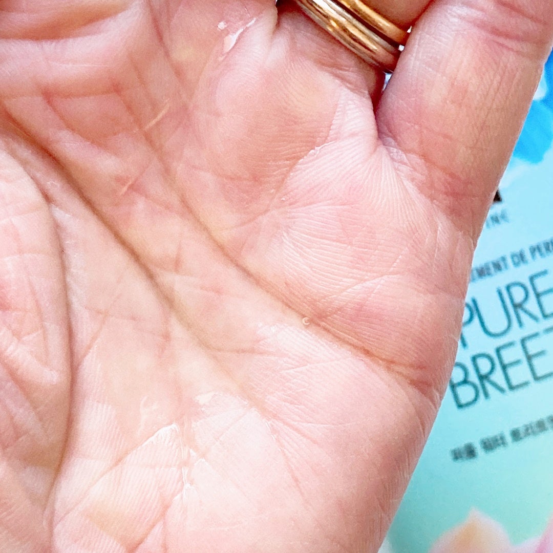 chiyo36 on LIPS 「香水のような良い香りが長く続くと噂の“ELASTINE”。気に..」(3枚目)