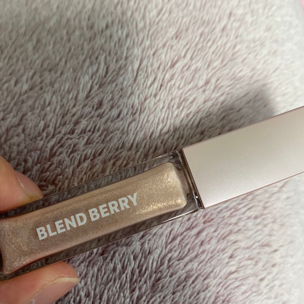 プリズムシャイングリッター/BLEND BERRY/グリッターを使ったクチコミ(1枚目)