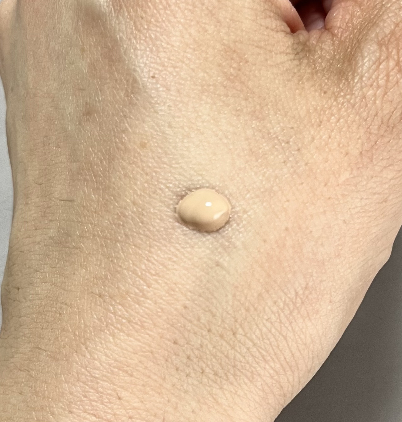 RMK ラスティング ジェルクリーミィファンデーション 201/RMK/クリーム・エマルジョンファンデーションを使ったクチコミ（3枚目）