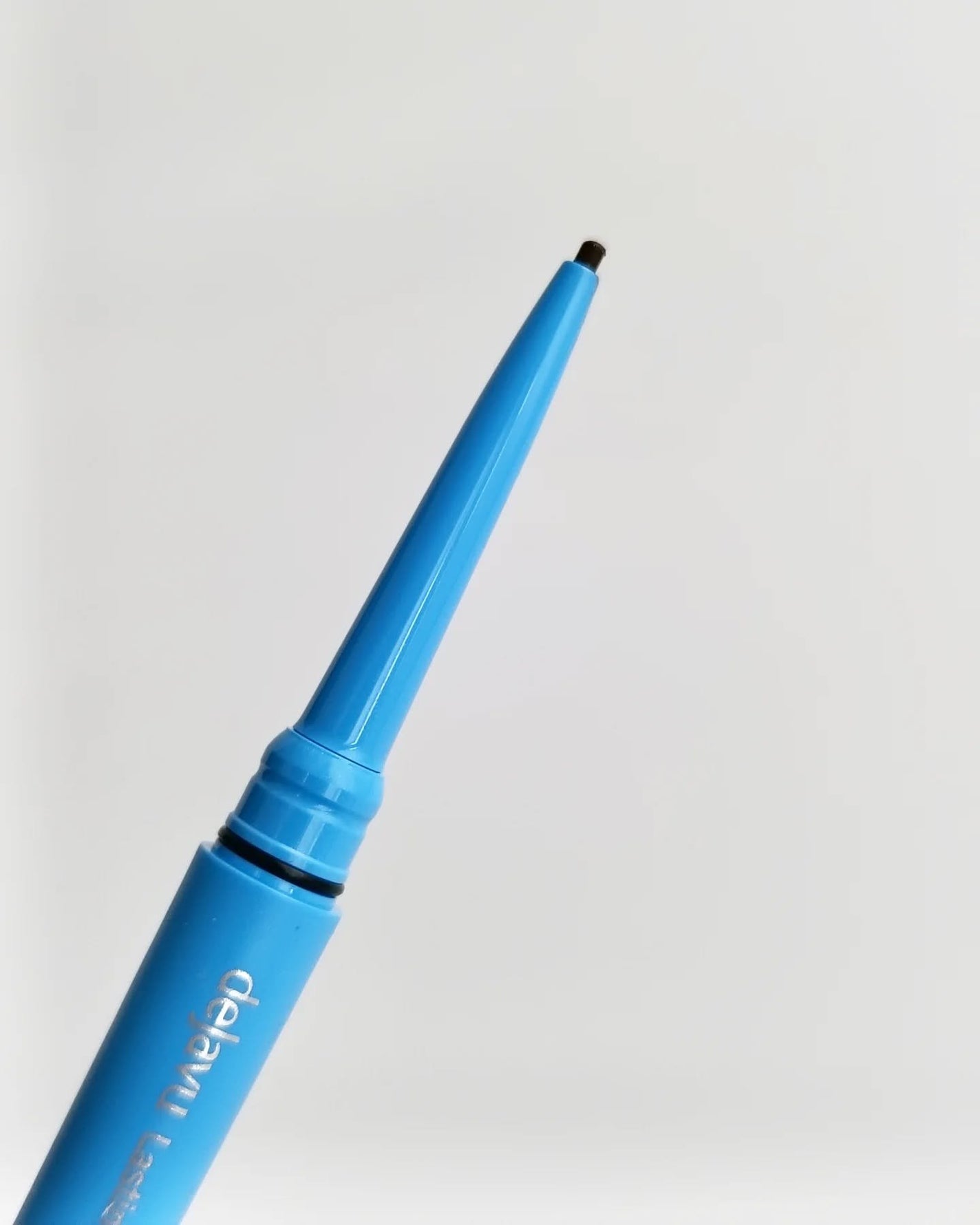 「密着アイライナー」極細クリームペンシル/デジャヴュ/ペンシルアイライナーを使ったクチコミ(3枚目)