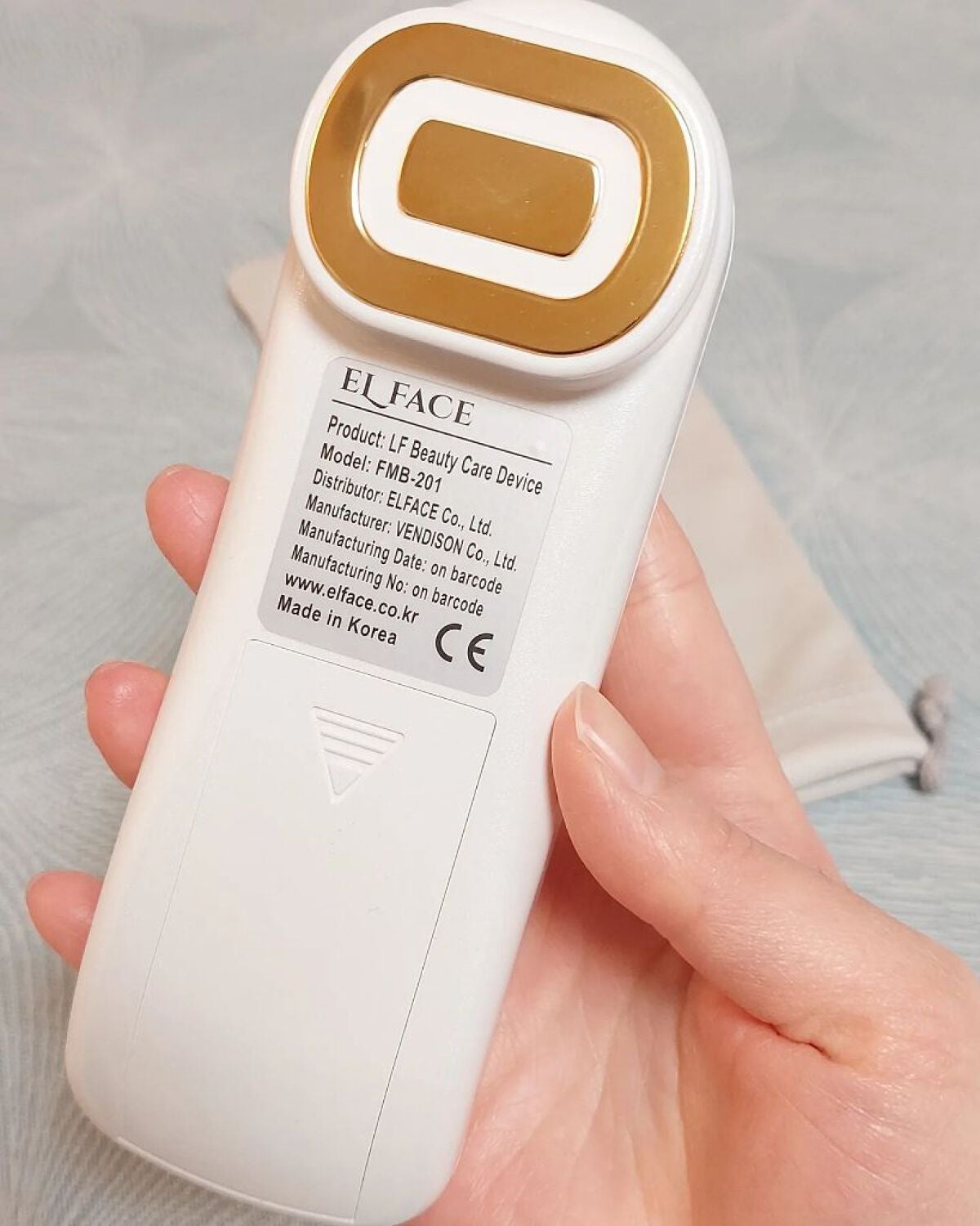 siki on LIPS 「【 ELFACE エルフェイス 美顔器 】美容の国、韓国でつく..」(4枚目)