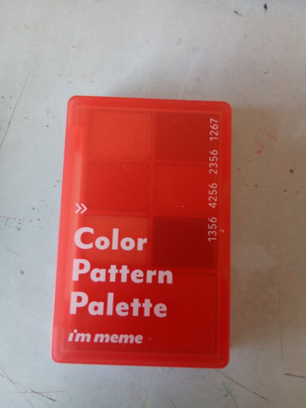 かえ on LIPS 「今日はメイク道具を投稿するよ~是非見てください今回はアイシャド..」(5枚目)