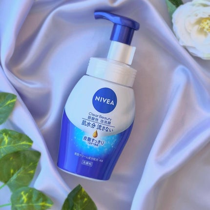 ニベア クリアビューティー弱酸性泡洗顔 皮脂すっきり/ニベア/泡洗顔を使ったクチコミ(1枚目)