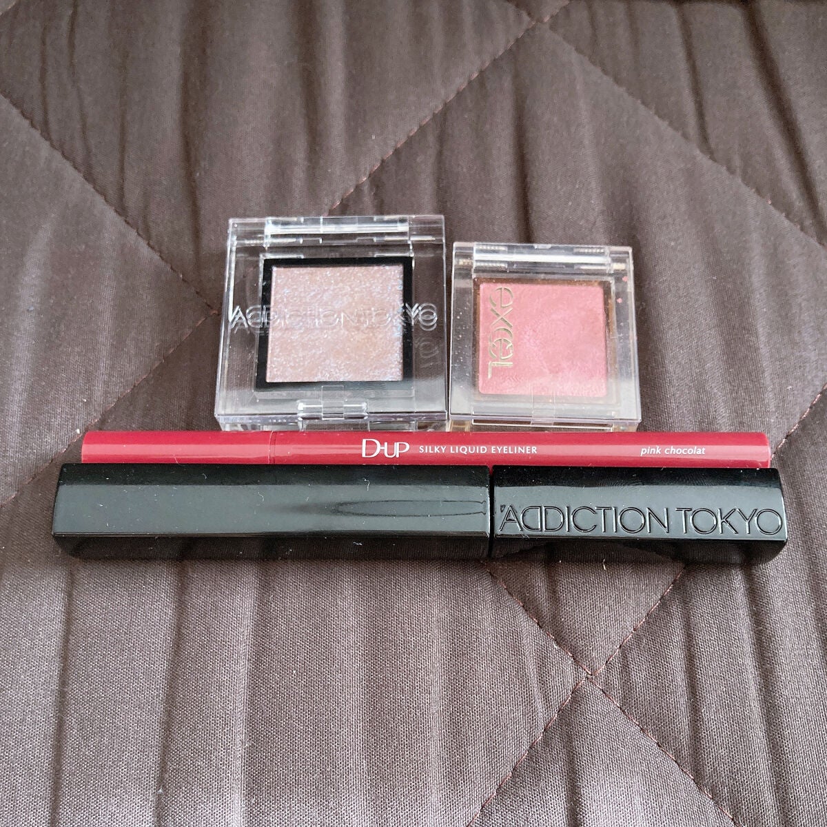 アディクション ザ アイシャドウ スパークル/ADDICTION/単色アイシャドウを使ったクチコミ(3枚目)