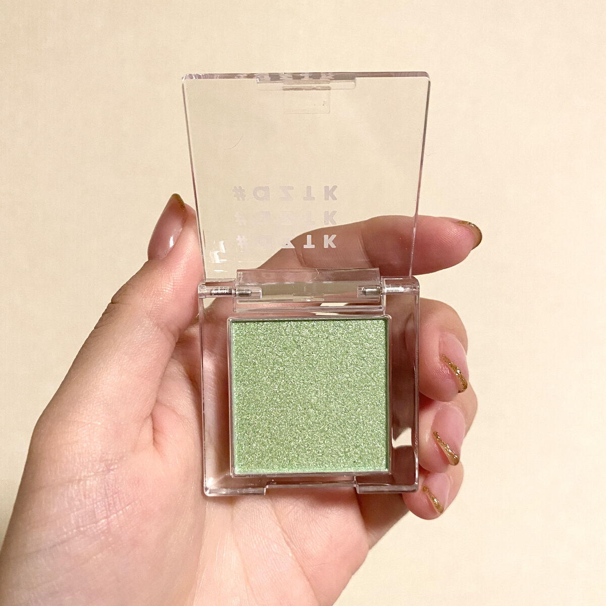 シングルアイシャドウ 07 アイスグリーン/aZTK/単色アイシャドウを使ったクチコミ（2枚目）