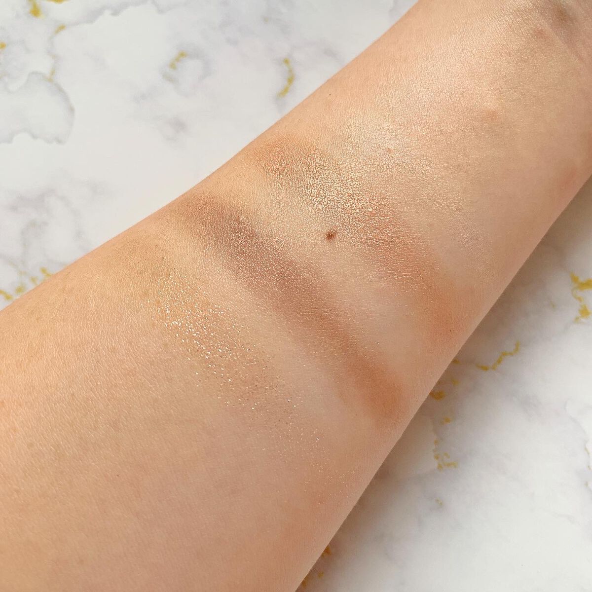 フェイスカラーパレット/チャコット・コスメティクス/アイシャドウパレットを使ったクチコミ（3枚目）