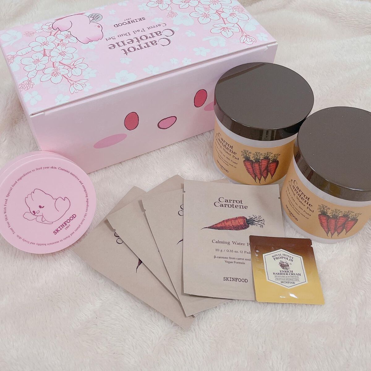 キャロットカロテン カーミングウォーターパッド/SKINFOOD/トナーパッドを使ったクチコミ(1枚目)