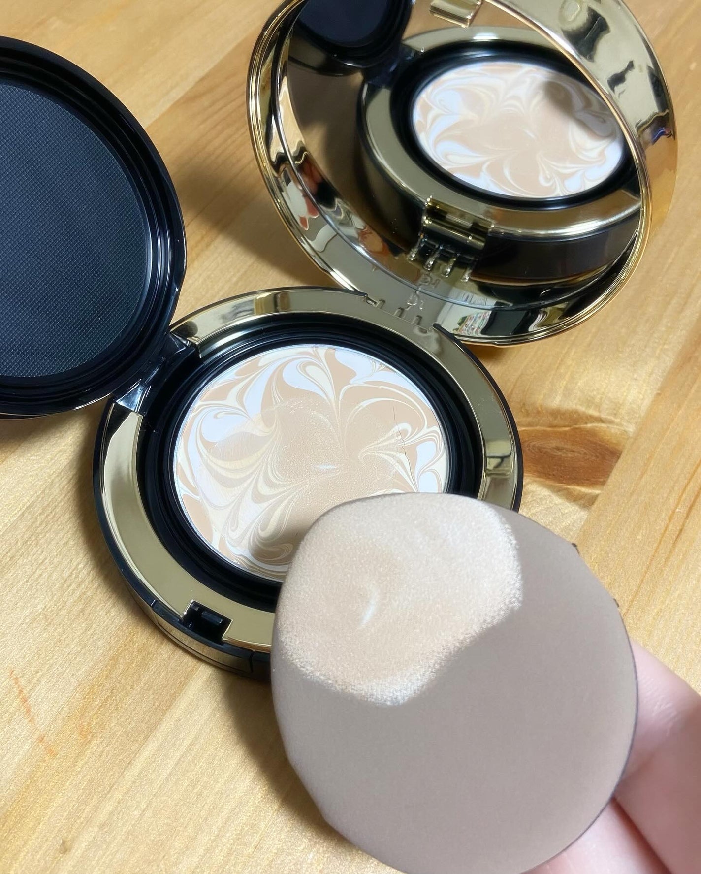 SIGNATURE ESSENCE COVER PACT /AGE20’s/クリーム・エマルジョンファンデーションを使ったクチコミ(4枚目)