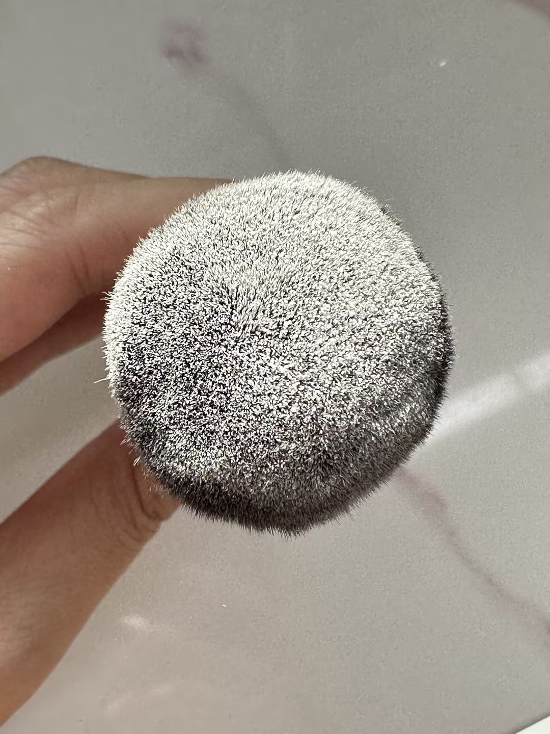 jessieliu on LIPS 「SIXPLUSのファンデーションブラシずっとスポンジ派だった私..」(1枚目)