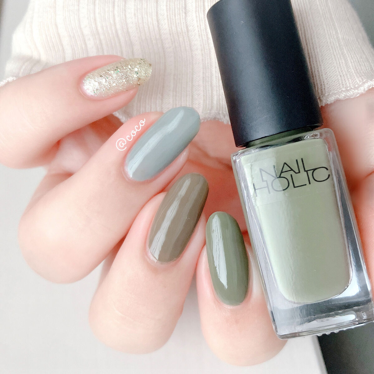 ネイルホリック Jungle Glitter/ネイルホリック/マニキュアを使ったクチコミ（2枚目）