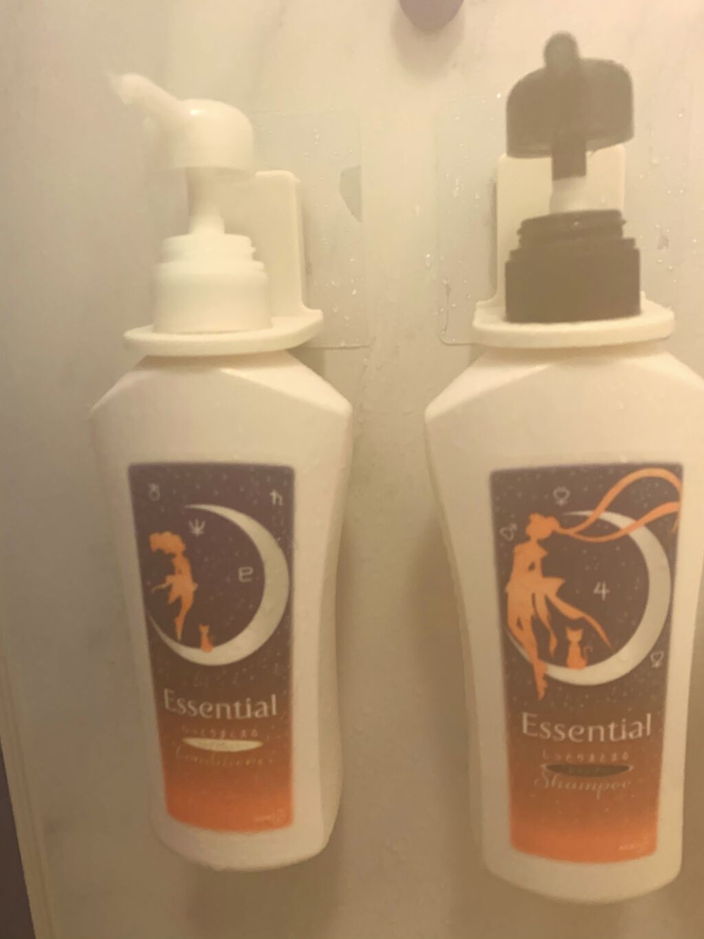 しっとりまとまる シャンプー／コンディショナー シャンプー ポンプ 480ml/エッセンシャル/市販シャンプーを使ったクチコミ（1枚目）