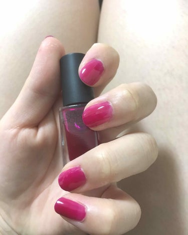 ネイルホリック Juicy color RO604/ネイルホリック/マニキュアを使ったクチコミ（1枚目）