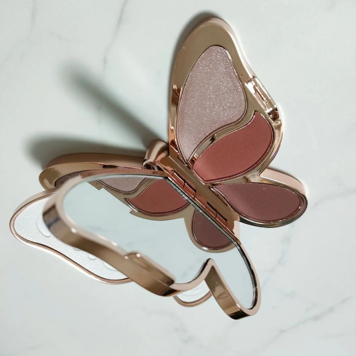 詩愛 on LIPS 「***旦那さんのお母さんと妹さんから誕プレでいただいた..」(4枚目)