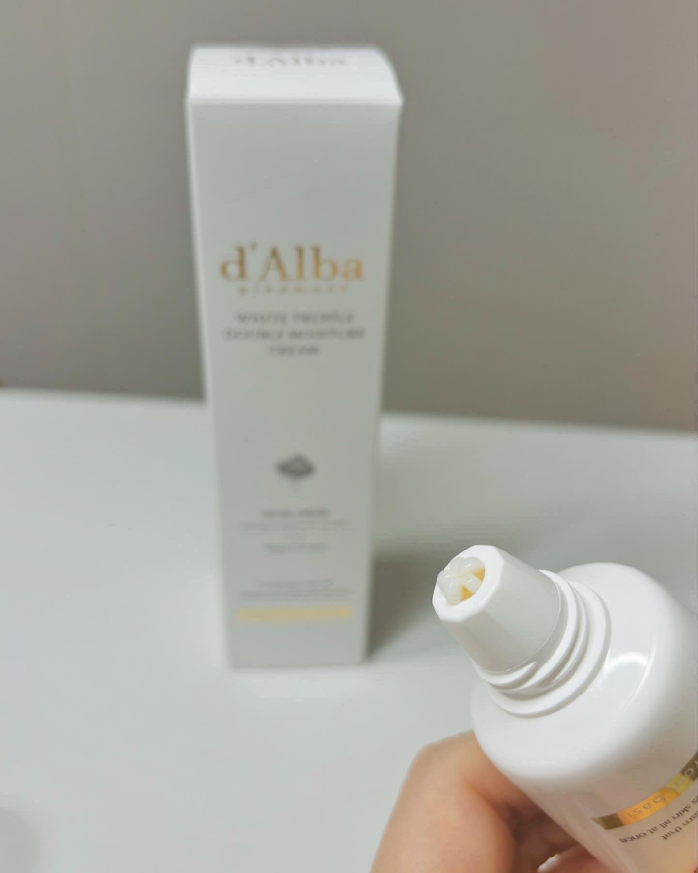 ホワイトトリュフダブルモイスチャークリーム/ダルバ/フェイスクリームを使ったクチコミ（3枚目）