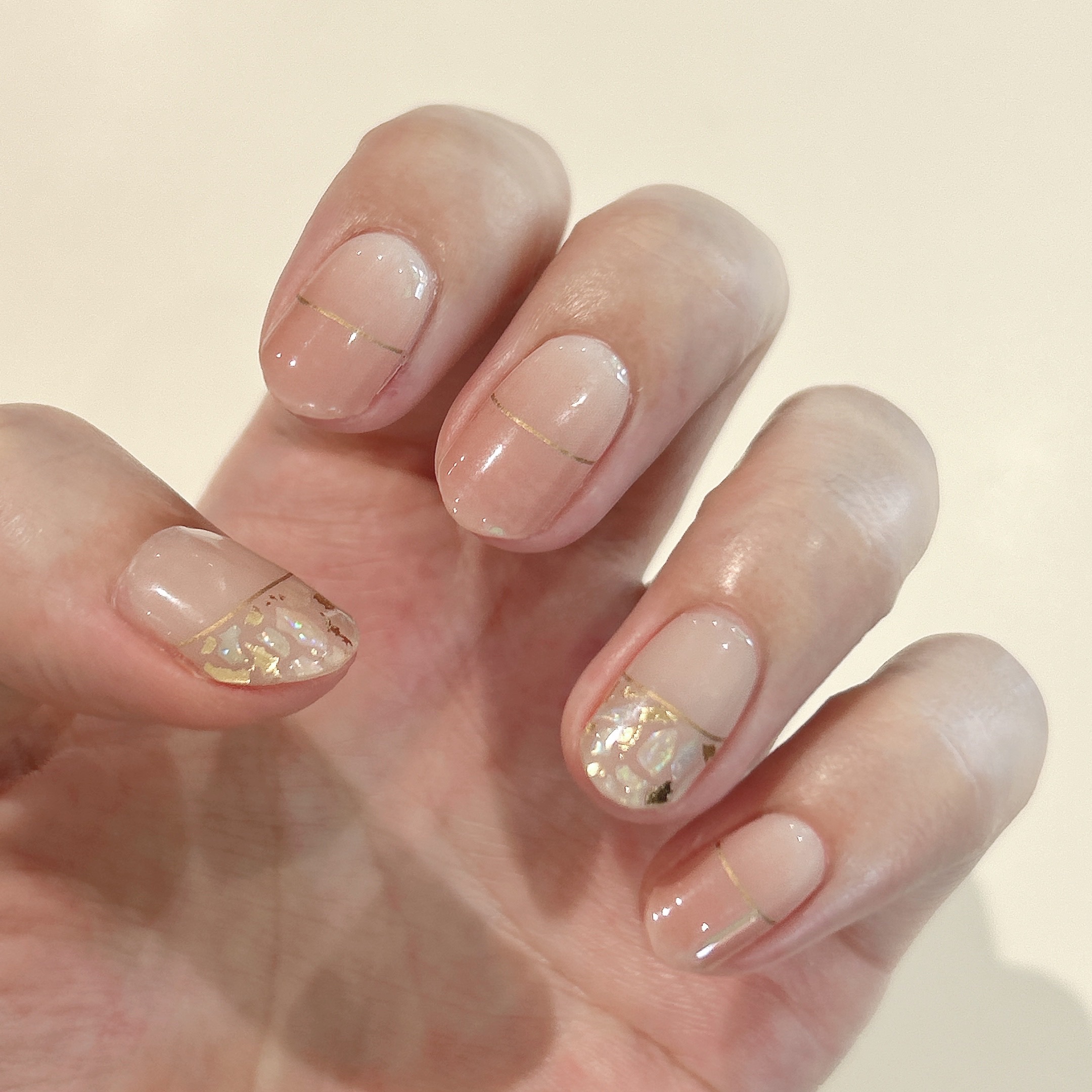 セミキュアジェルネイル（ハンド） ND-053-J N Cream Shell/ohora/ネイルシールを使ったクチコミ（2枚目）