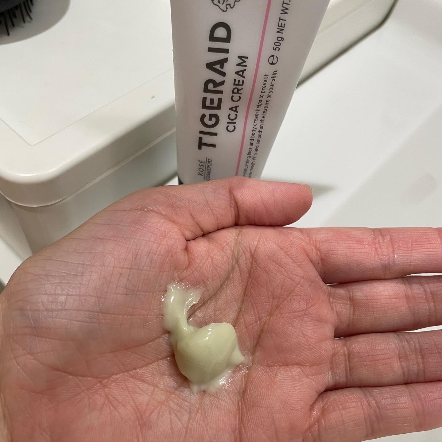 薬用CICAリペア クリーム/タイガレイド/フェイスクリームを使ったクチコミ（3枚目）