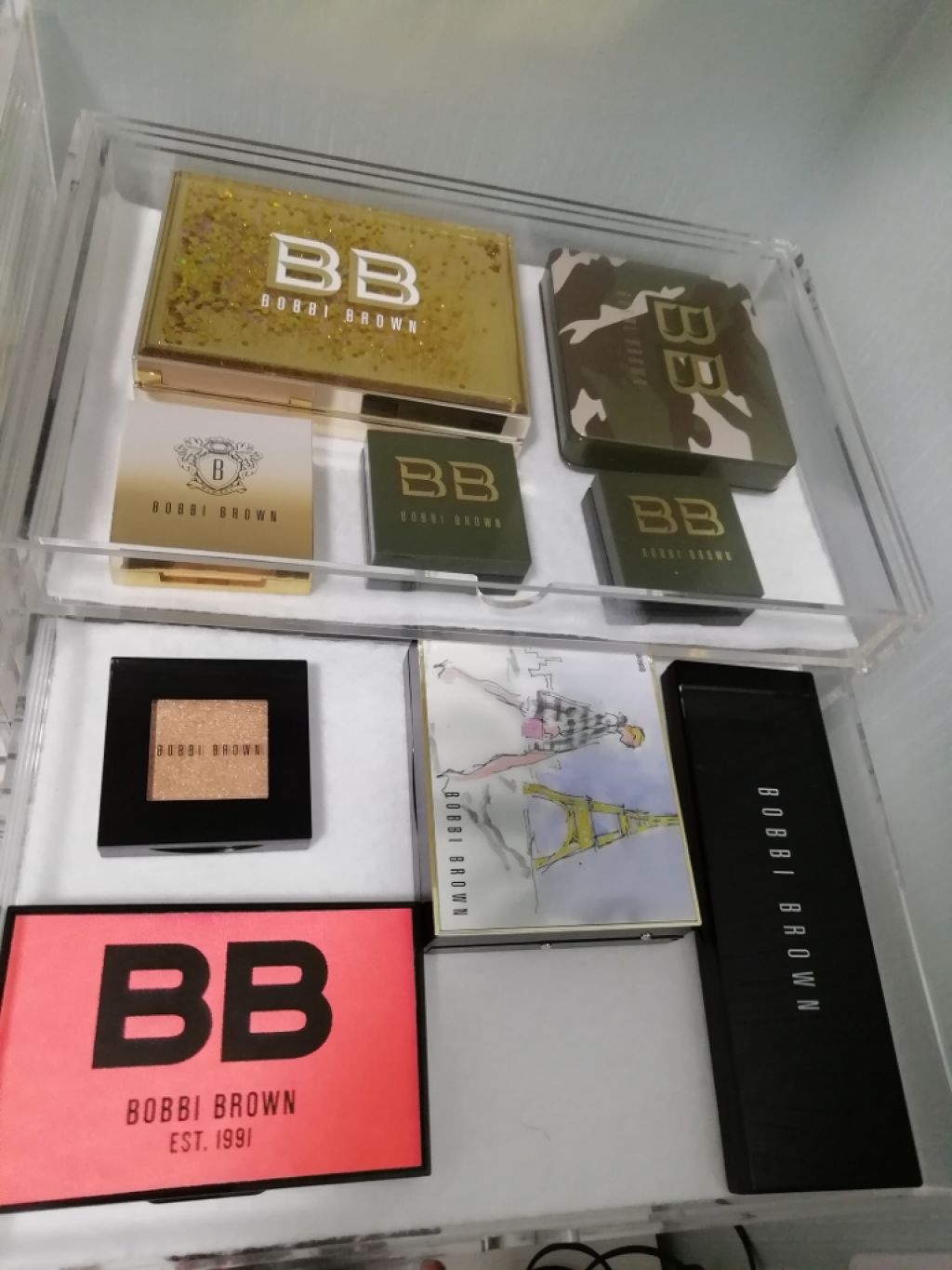 スパークル アイシャドウ/BOBBI BROWN/単色アイシャドウを使ったクチコミ(2枚目)