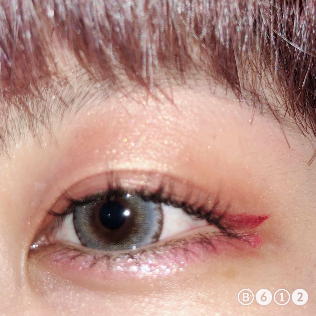 PRESSED POWDER PALETTE/Kylie Cosmetics/アイシャドウパレットを使ったクチコミ(2枚目)