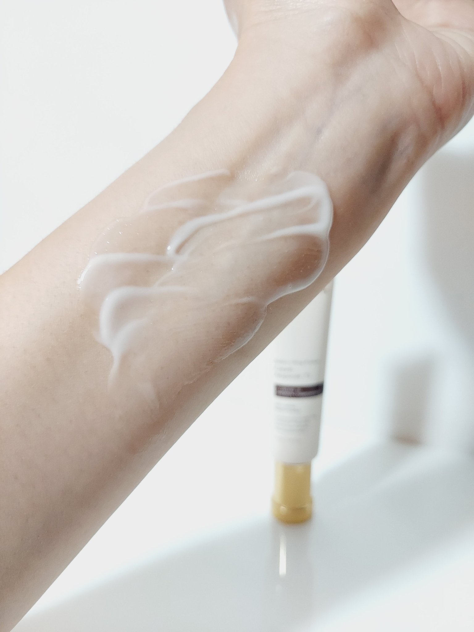 73シワクリーム/MAYBENA/フェイスクリームを使ったクチコミ（3枚目）