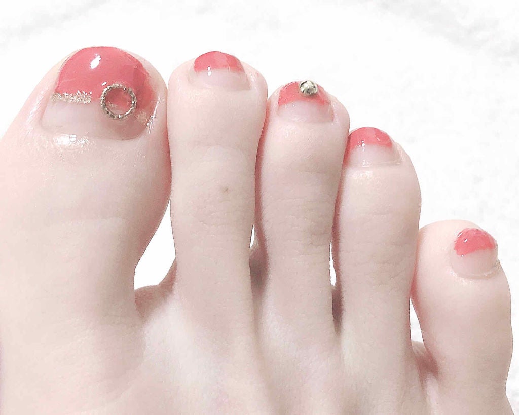 カラフルネイルズ/キャンメイク/マニキュアを使ったクチコミ(2枚目)