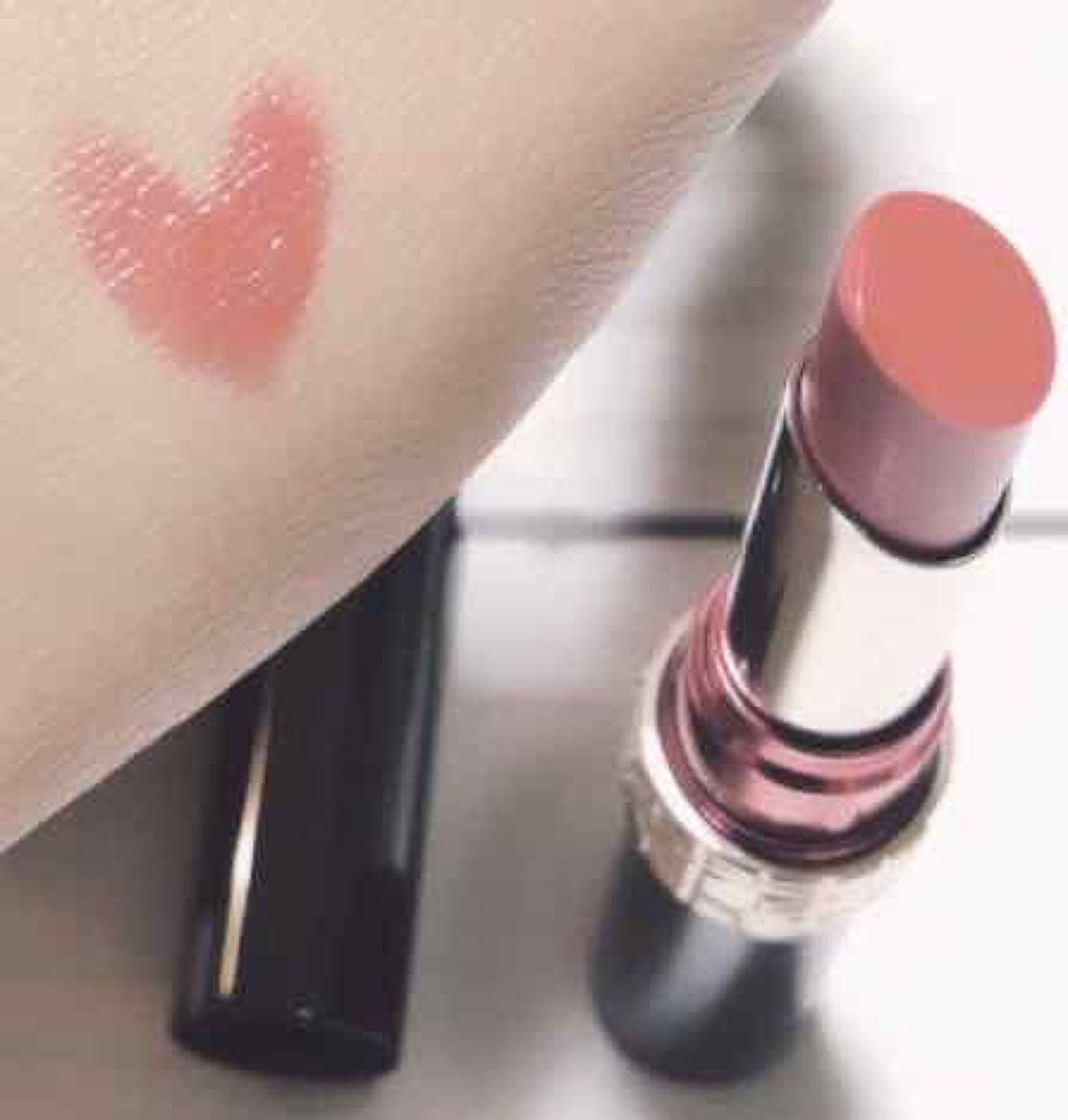 ドラマティックルージュN/マキアージュ/口紅を使ったクチコミ（2枚目）