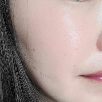 クレ・ド・ポー ボーテ タンフリュイドエクラ ナチュレル/クレ・ド・ポー ボーテ/リキッドファンデーションを使ったクチコミ(4枚目)