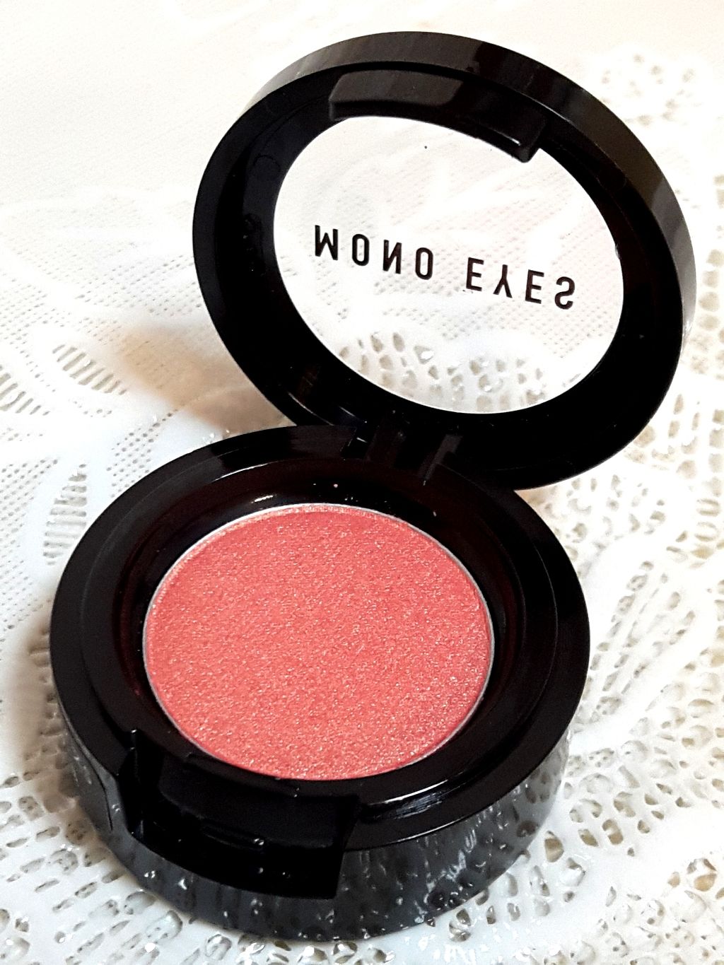 モノアイズ アイシャドウ/ARITAUM/単色アイシャドウを使ったクチコミ（2枚目）