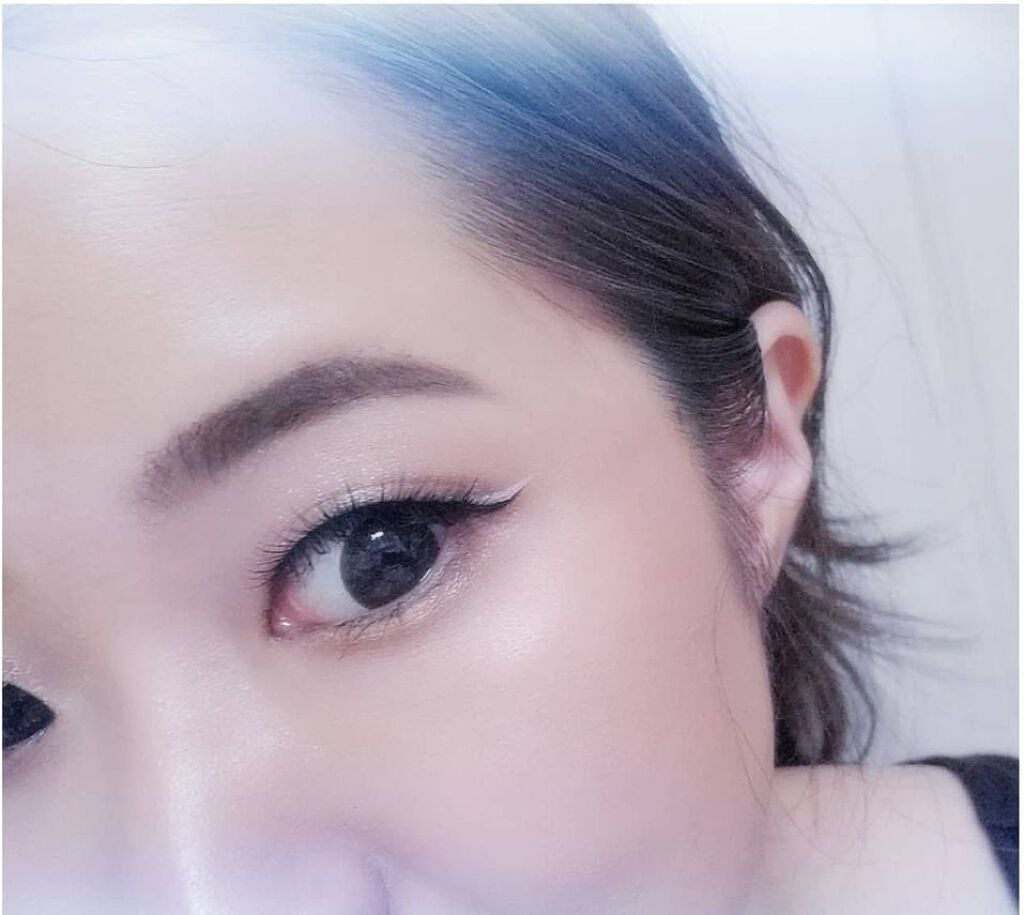 EYE OPENING LINER/UZU BY FLOWFUSHI/リキッドアイライナーを使ったクチコミ(2枚目)