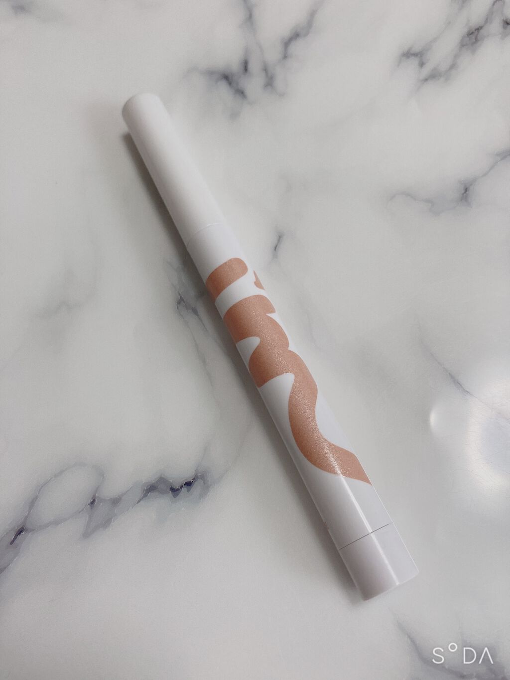 アイムスティックシャドウシマー/i’m meme/スティックアイシャドウを使ったクチコミ（1枚目）