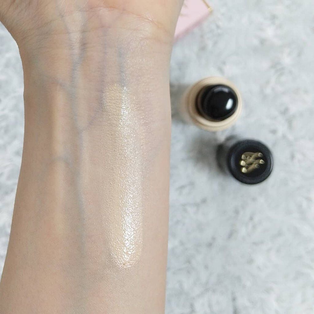 ボーン ディス ウェイ アンディテクタブル 24H マット ファンデーション/Too Faced/リキッドファンデーションを使ったクチコミ(6枚目)