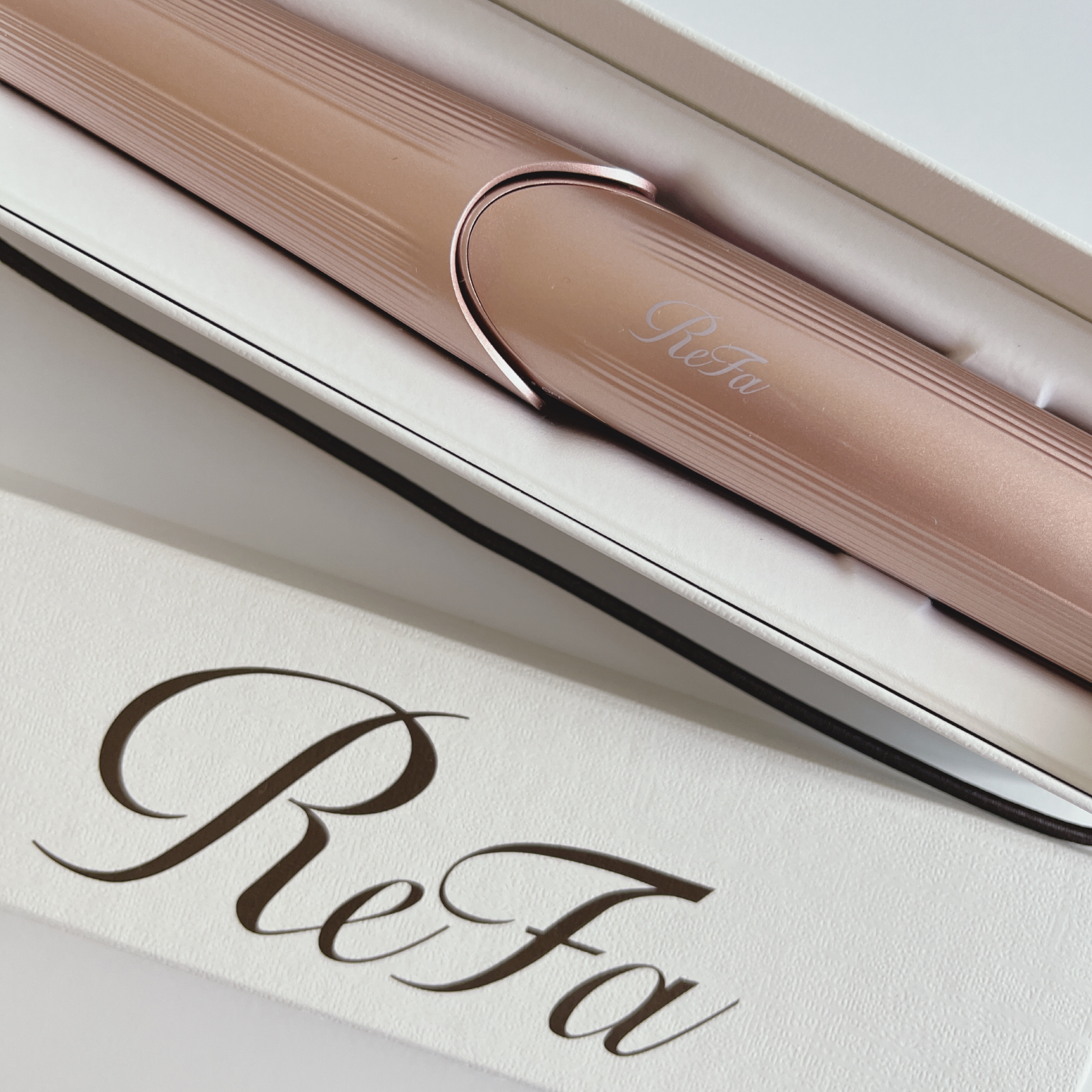 リファ ビューテック フィンガーアイロン 03 ピンク / ReFa(リファ) | LIPS