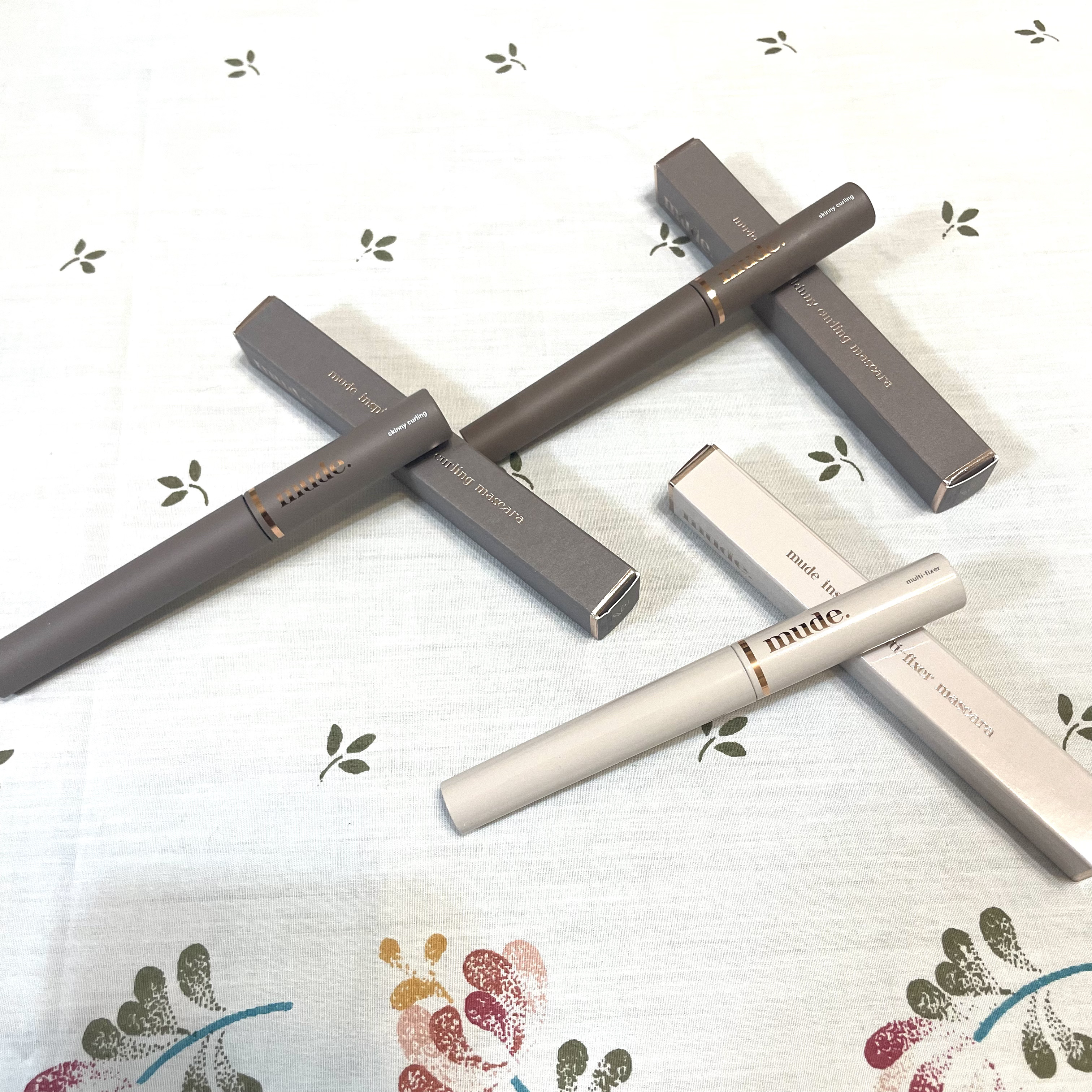 インスパイアマルチフィクサーマスカラ/mude./マスカラ下地を使ったクチコミ（2枚目）