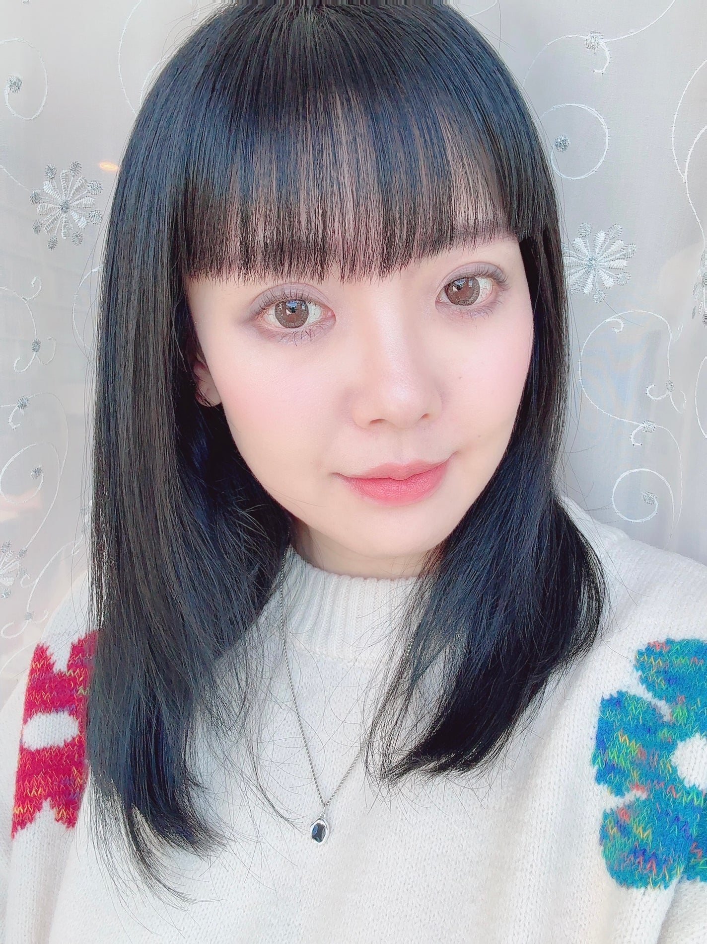 スターダストダイヤモンドハイライトパウダー/PERFECT DIARY/パウダーハイライトを使ったクチコミ(2枚目)