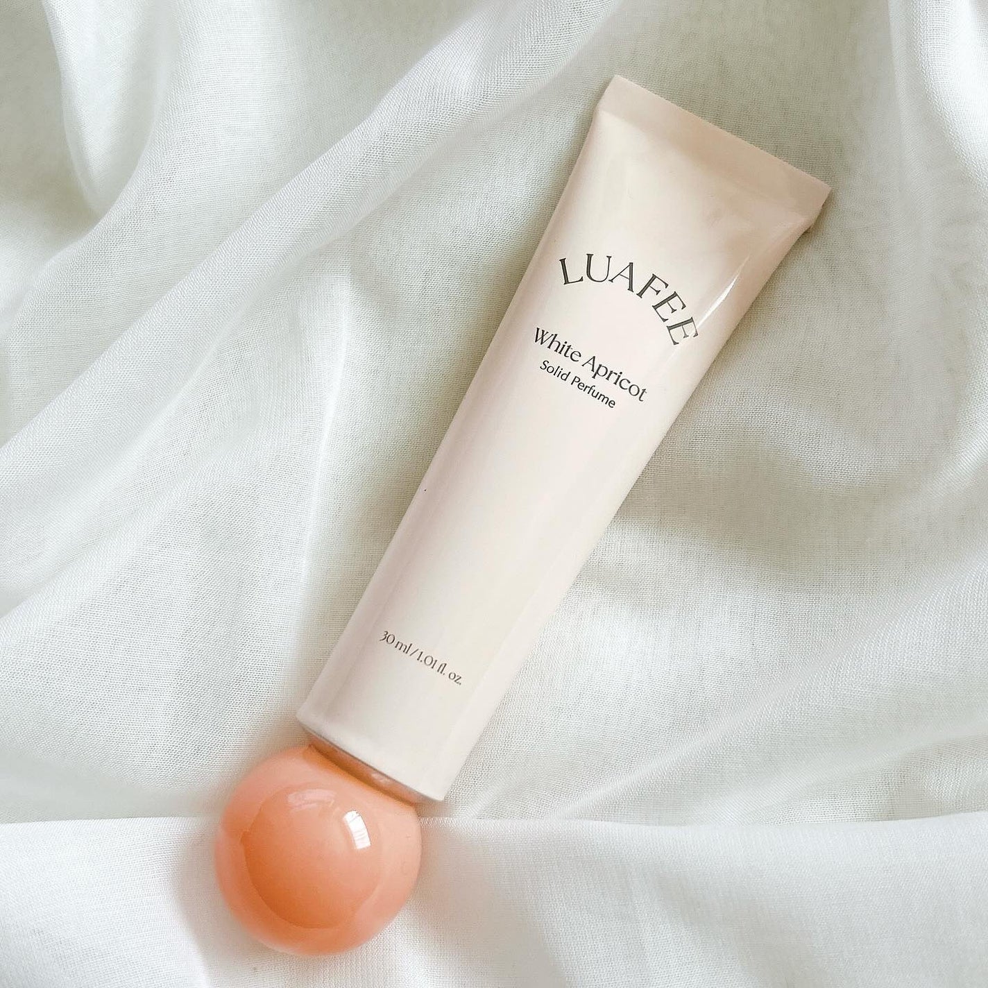 ソリッド パフューム ホワイトアプリコット/LUAFEE/練り香水を使ったクチコミ(5枚目)