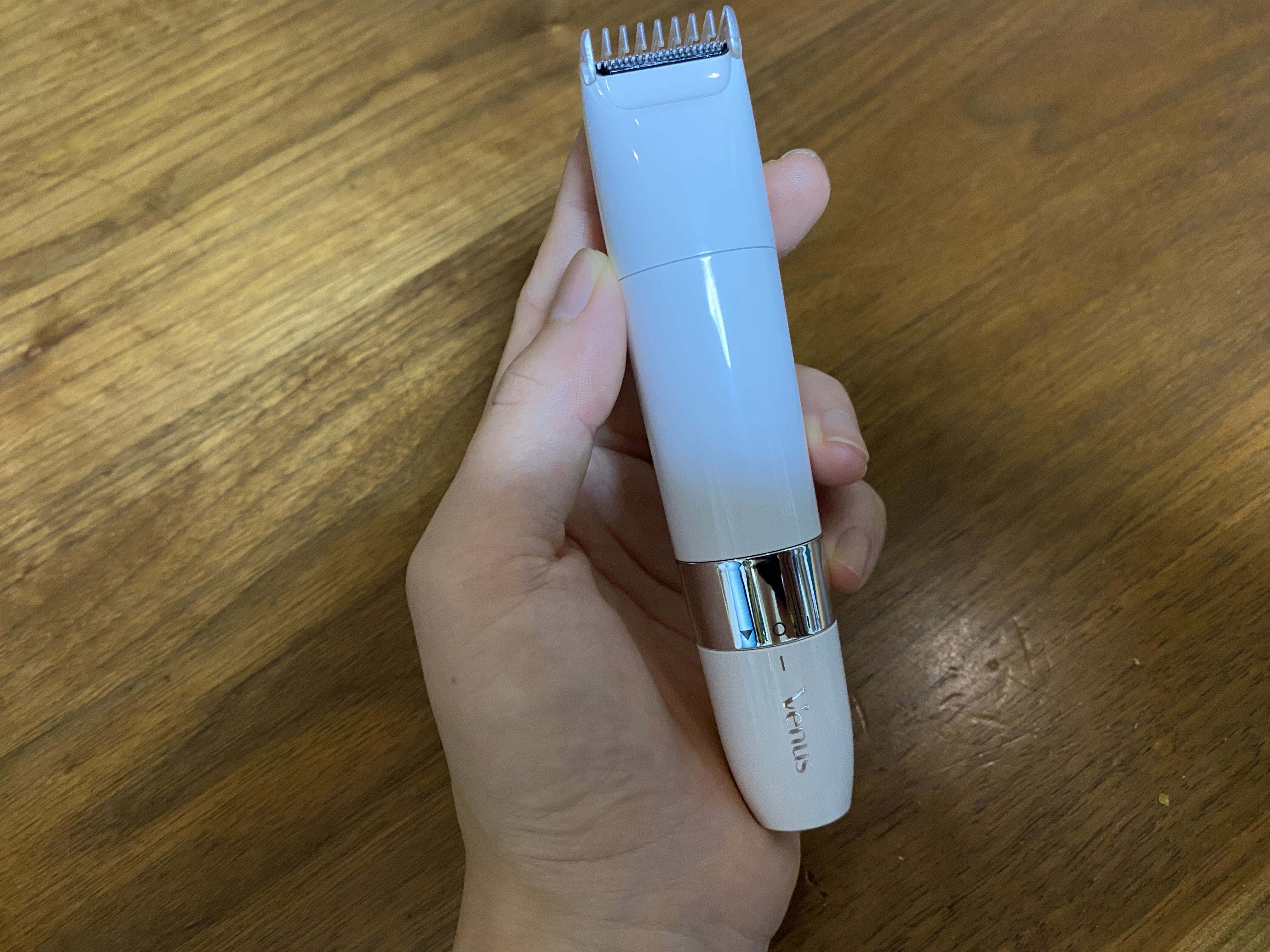 ヴィーナス VIO ヘア&スキン 電動トリマー/Gillette Venus/シェーバーを使ったクチコミ（3枚目）