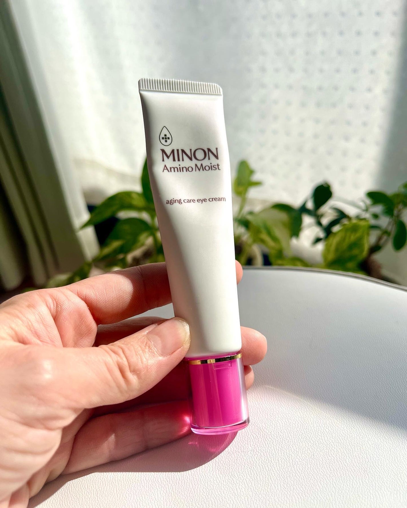 シャンティ on LIPS 「\シワ•乾燥くすみがきになるやすい目元に/\目元のエイジングケ..」(1枚目)