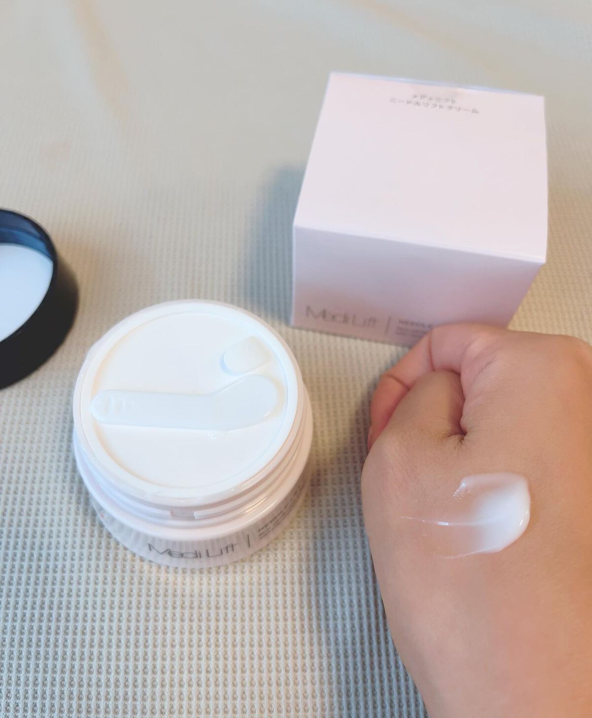 メディリフト ニードルリフトクリーム/YA-MAN TOKYO JAPAN/フェイスクリームを使ったクチコミ(3枚目)