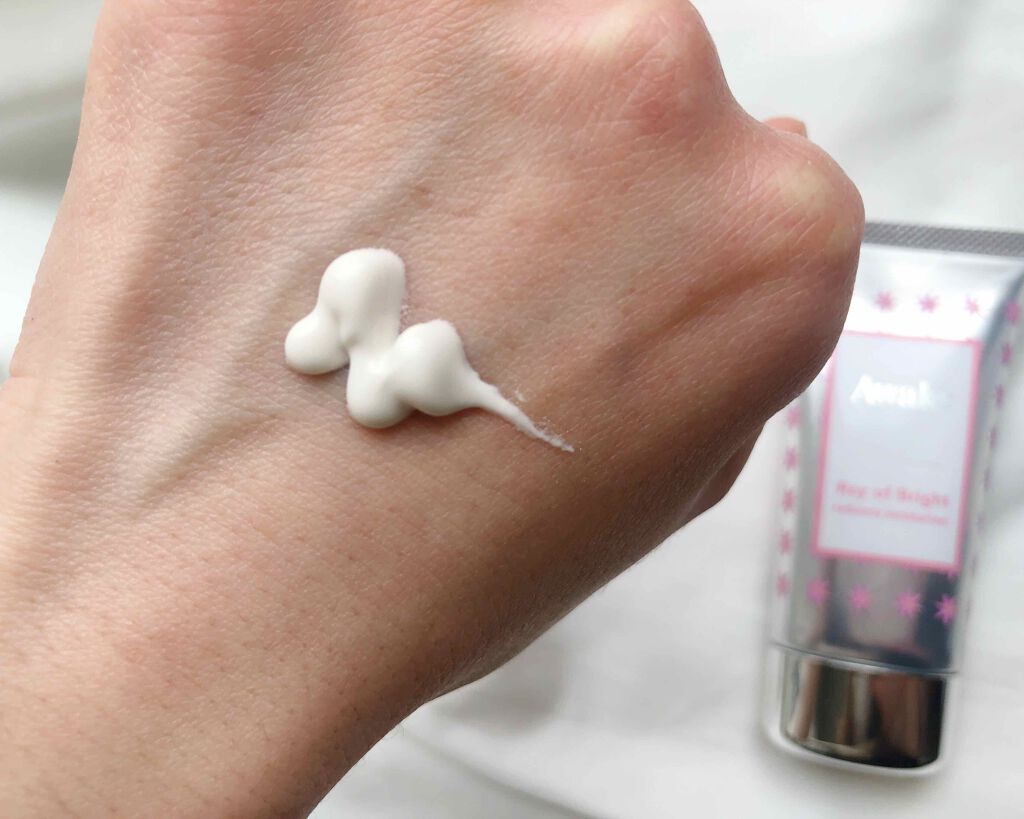 レイオブブライト ラディアンス モイスチュアライザー/Awake/化粧下地を使ったクチコミ（2枚目）