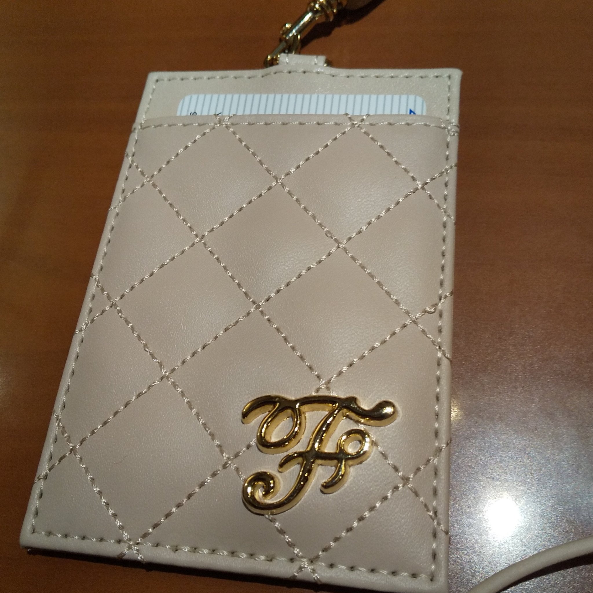 ラ プードル オートニュアンス/Elégance/プレストパウダーを使ったクチコミ（2枚目）