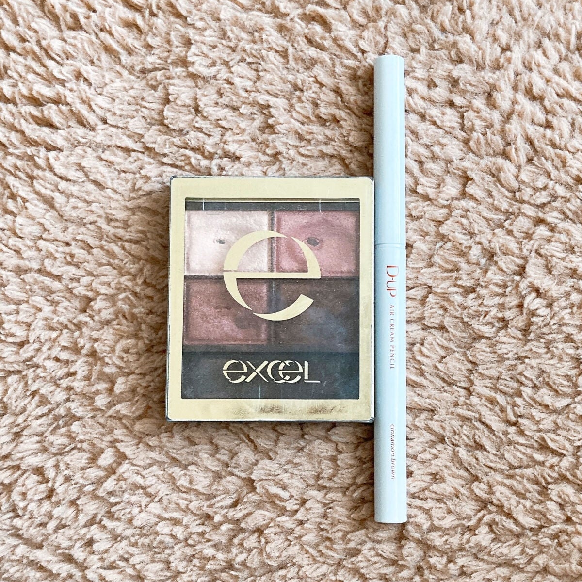 スキニーリッチシャドウ/excel/アイシャドウパレットを使ったクチコミ(3枚目)