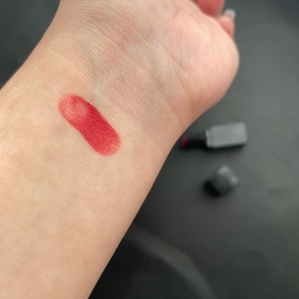 ルージュ アンリミテッド マット M RD 163(限定パッケージ)/shu uemura/口紅を使ったクチコミ（2枚目）