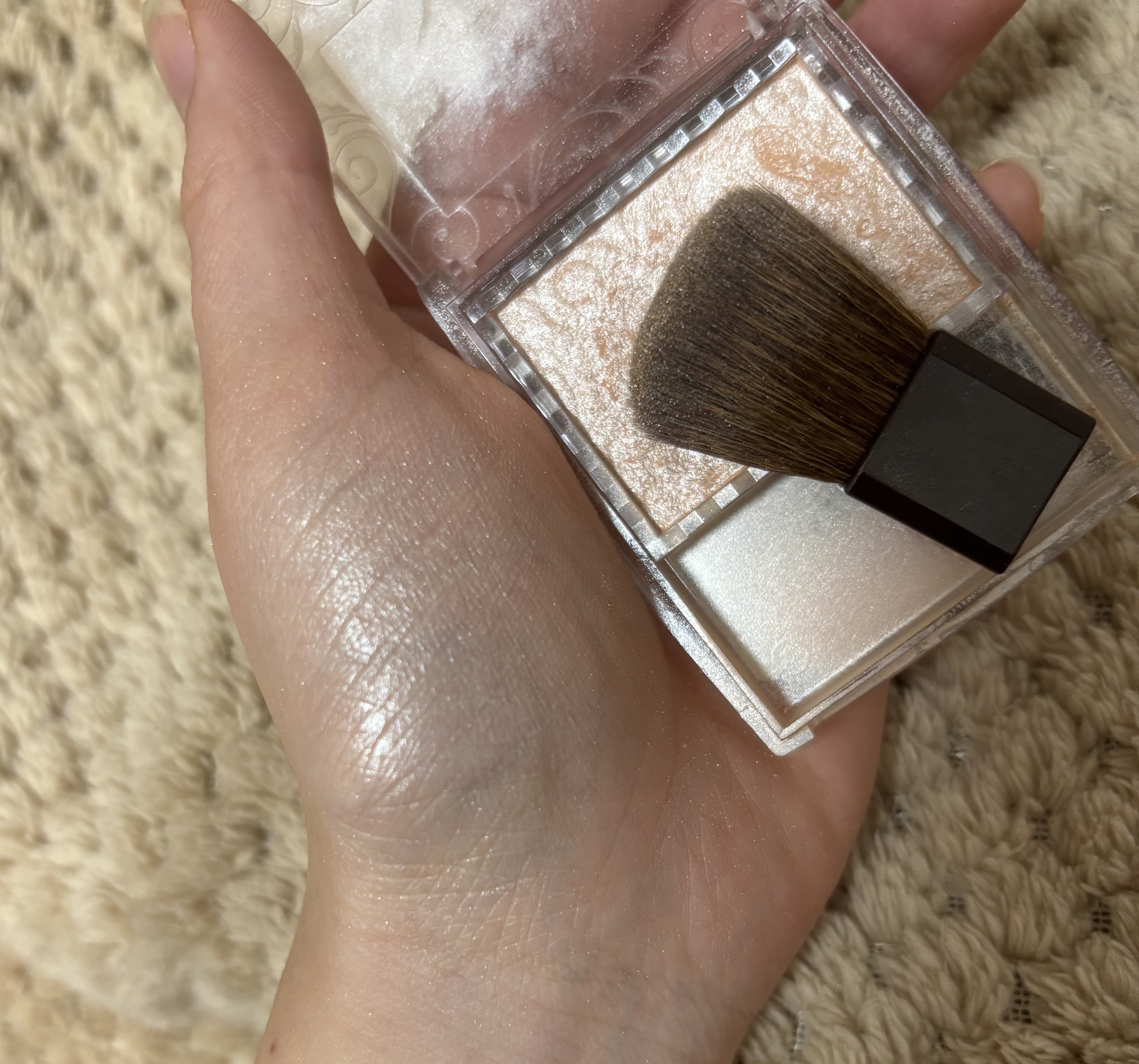 パールグロウハイライト/CEZANNE/パウダーハイライトを使ったクチコミ（1枚目）