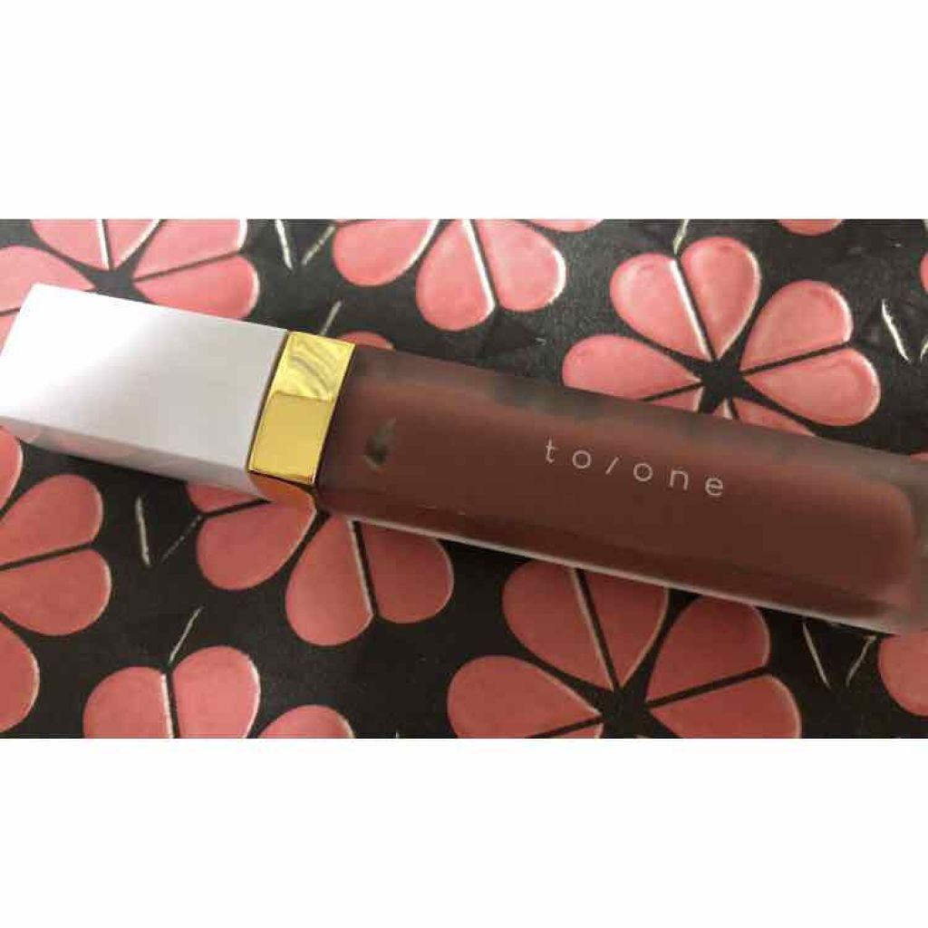 トーン ペタル エッセンス グロス/to/one/リップグロスを使ったクチコミ(1枚目)