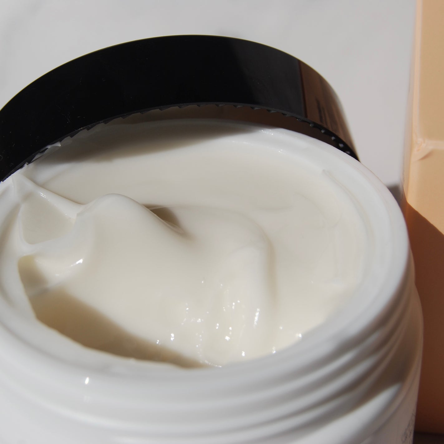 BnDアンダーアームクリーム(ボディクリーム)/BnD/デリケートゾーンケアを使ったクチコミ(3枚目)